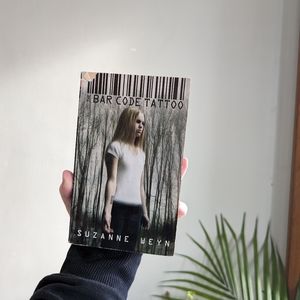 The Bar Code Tattoo by Suzanne Weyn